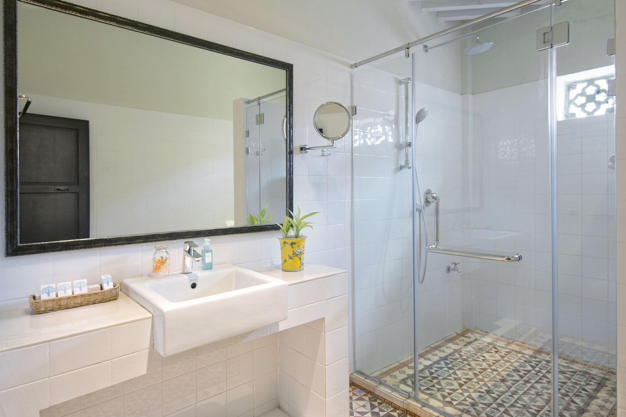 Hotel Noordin Mews