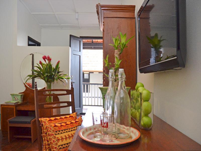 Noordin Mews Hotel George Town