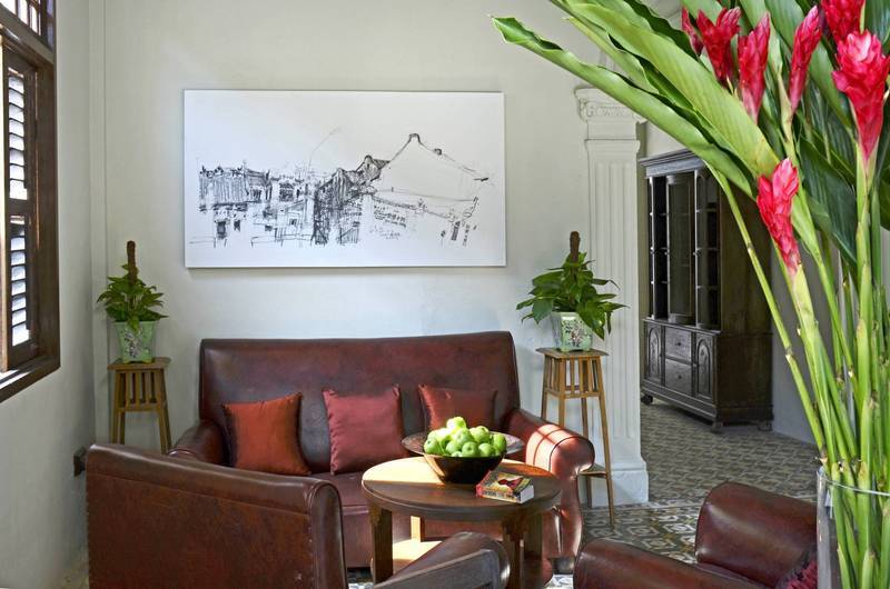 Noordin Mews