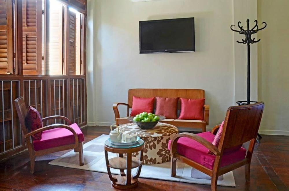 Noordin Mews Hotel
